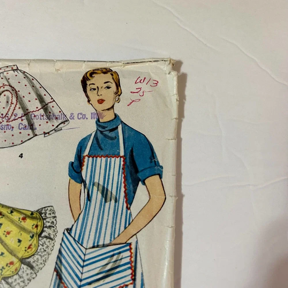 Simplicity Vintage 1950's Pattern #4443 Women's‎ Aprons One Size